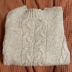 Old Navy Crewneck Cable Knit Pattern